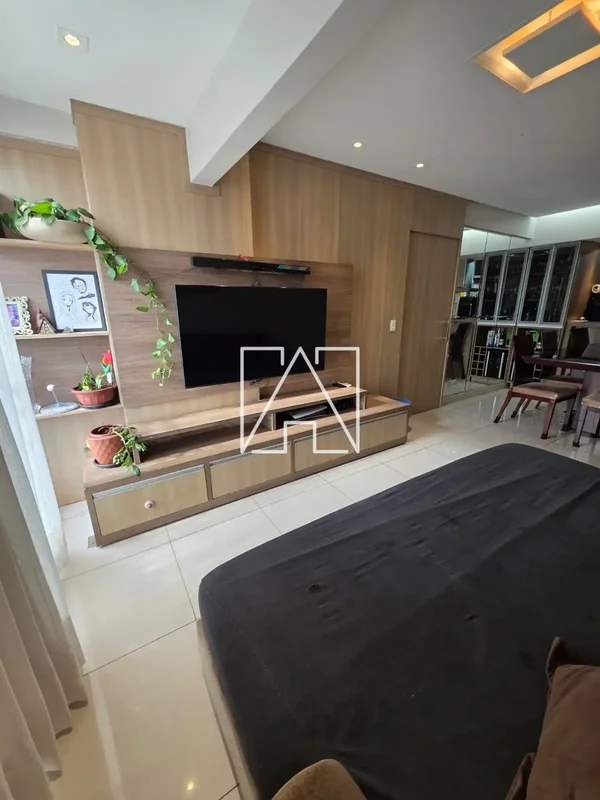 Apartamento à venda com 75 m² - Vila Alpes, ao lado do Sudoeste- Andar alto- 3 q...