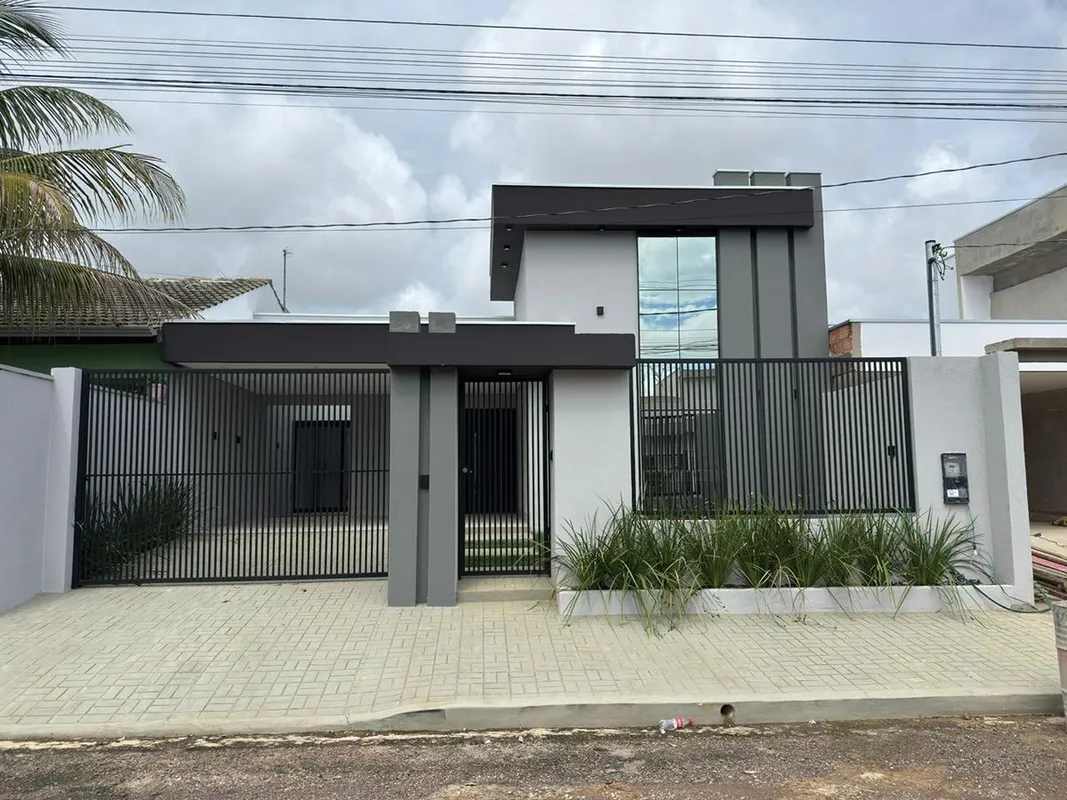 Casa com 03 suítes no bairro Buritis 2. Conforto, requinte e espaço nessa casa n...