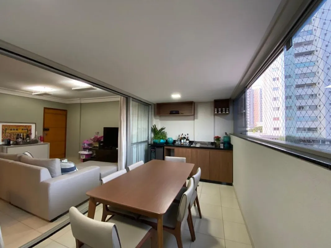 Residencial Paineiras llAndar: 204Posição solar: nascente Quantos quartos: 4 c/ ...