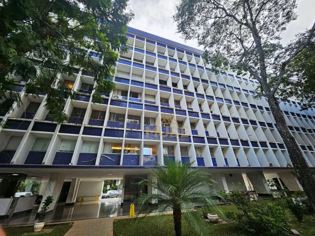 Excelente apartamento na 106 SulApartamento em andar alto, com vista livre e per...