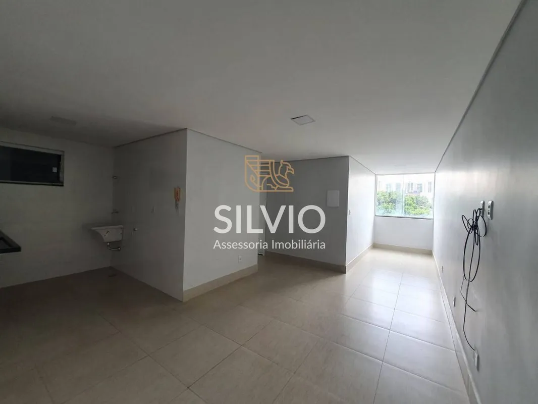 SILVIO ASSESSORIA IMOBILIARIA e corretor Leandro Maia apresenta: Apartamento Nov...