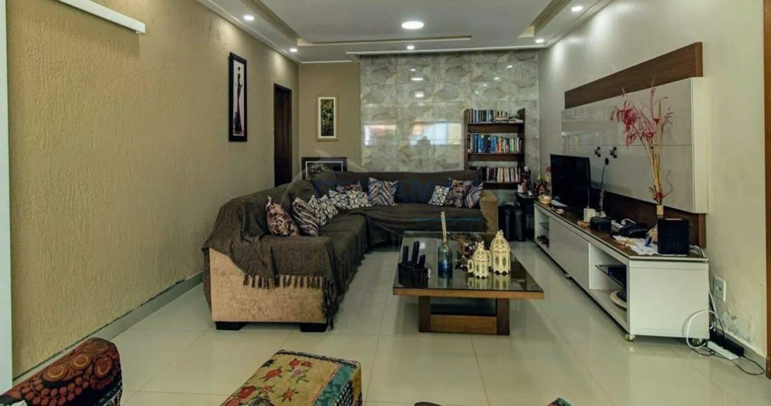 Linda casa térrea na laje, localizada em Vicente Pires - Trecho 3, ideal para fa...