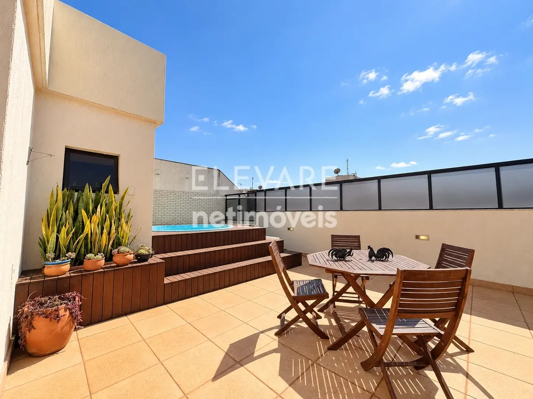 COBERTURA DUPLEX | 187M² | SQN 212 | ASA NORTEUma cobertura pensada para quem va...