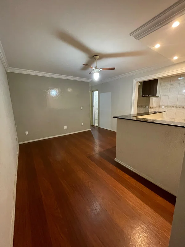 DALEPRANE IMÓVEIS VENDE EXCELENTE APARTAMENTO COM 02 QUARTOS NO NÚCLEO BANDEIRAN...