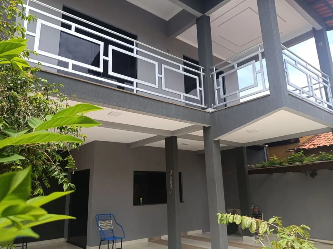 Sobrado 4 Quartos (3 Suítes plenas) | Energia Solar | Excelente LocalizaçãoSobra...