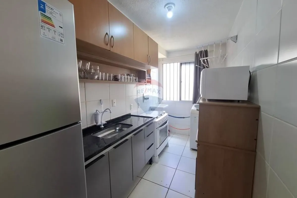 Apartamento aconchegante localizado no Condomínio PLAZA, no Paranoá Parque, em u...