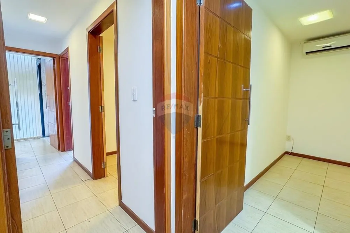 Sala comercial dupla em andar alto com vista externa livre no Palacio do Rádio I...