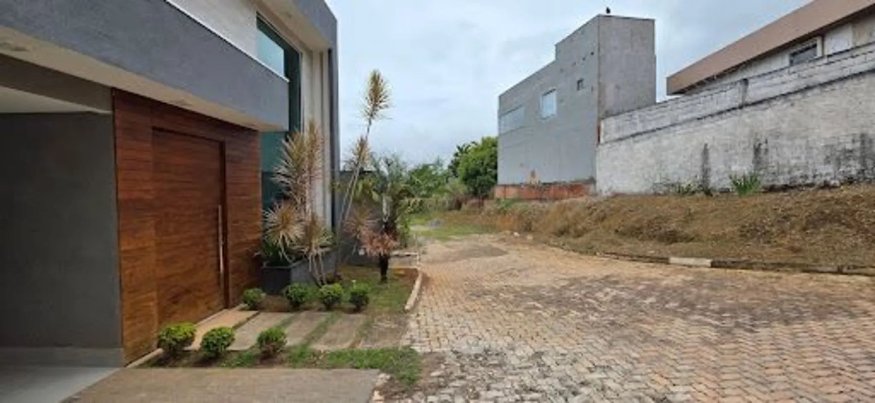 LEÕES DA CORRETAGEM VENDE O IMÓVEL QUE VOCÊ PROCURACASA NA ARNIQUEIRA CONJUNTO 5...