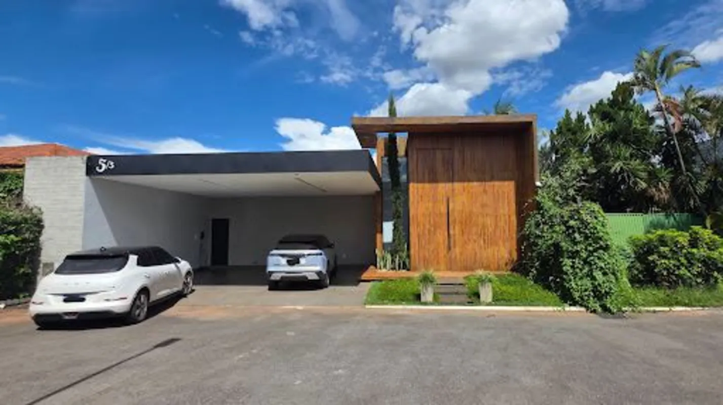 LEÕES DA CORRETAGEM VENDE O IMÓVEL QUE VOCÊ PROCURACASA MODEERNA NA RUA 12 DE VI...