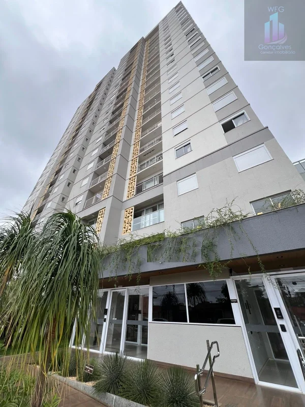 Apartamento 2 Quartos Suíte Semi novo com armários Divisa com Setor Oeste .Perto...