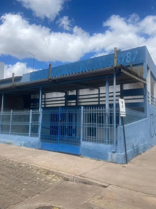 OTIMA LOCALIZAÇÃO PARA LABORATORIOS, CLINICAS EM GERAL, BANCOS E AFINS.RESTRIÇÃO...