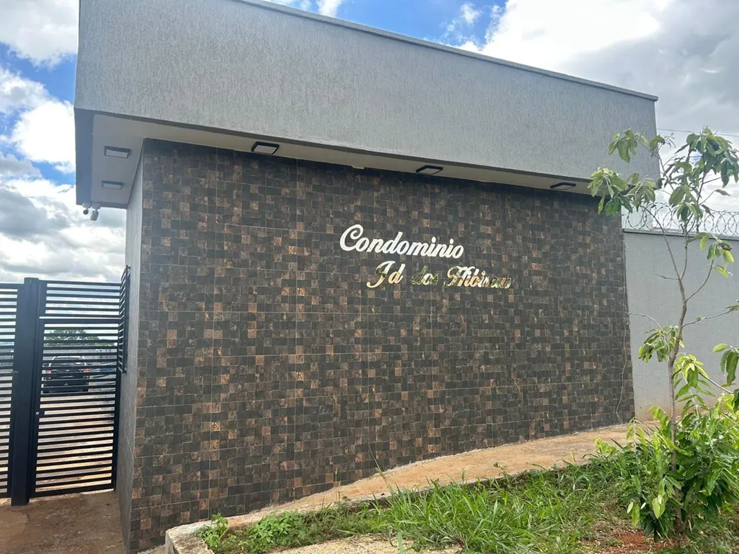 Condomínio Residencial – Qualidade, Conforto e LazerCondomínio fechado com 38 ca...