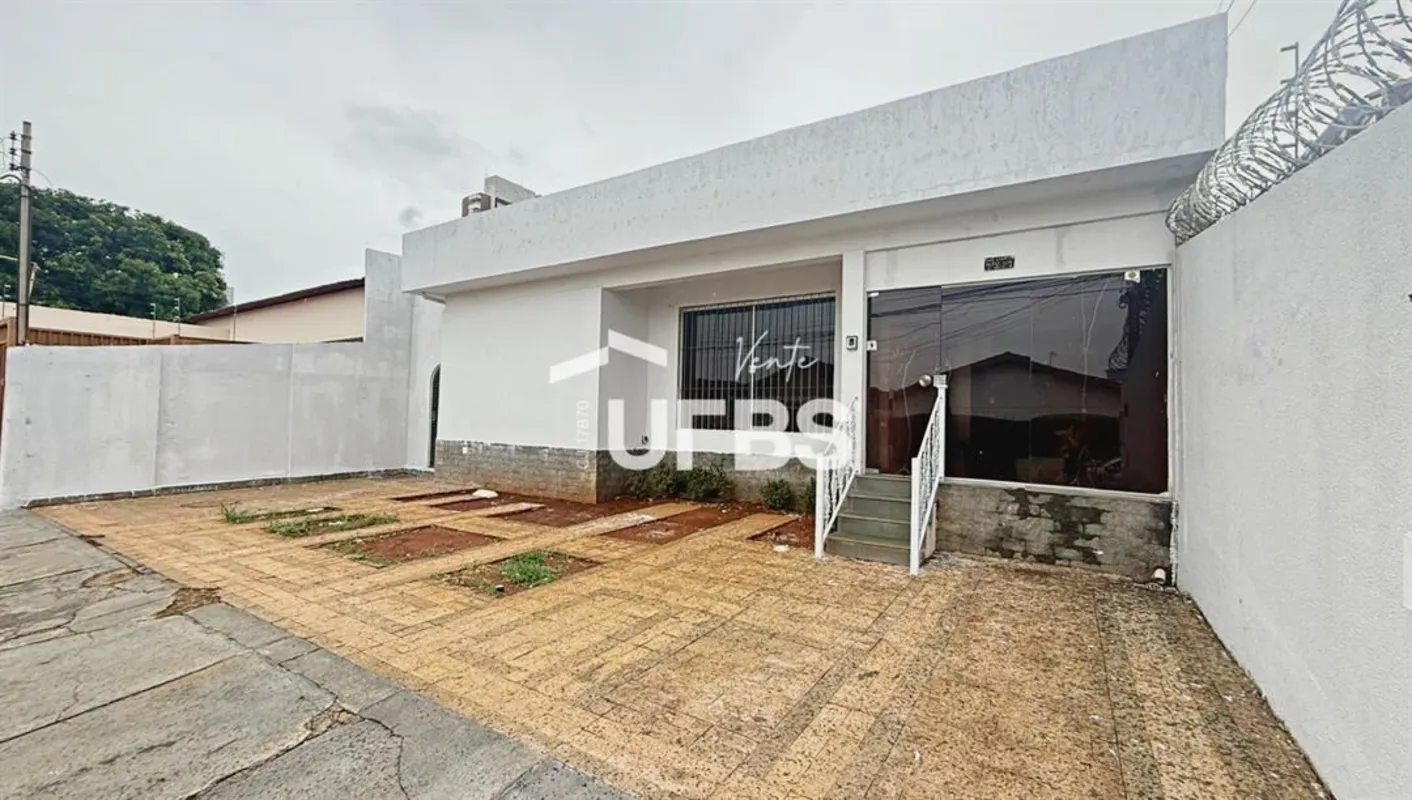 COD U-0028871 - Casa comercial à venda no Jardim América, em um terreno de 455 m...