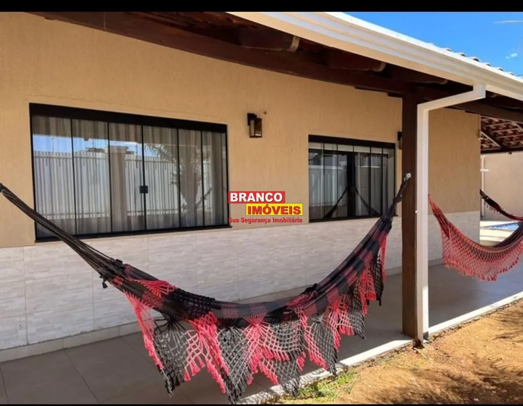 Casa de Alto Padrão em Condomínio FechadoExcelente oportunidade para quem busca ...