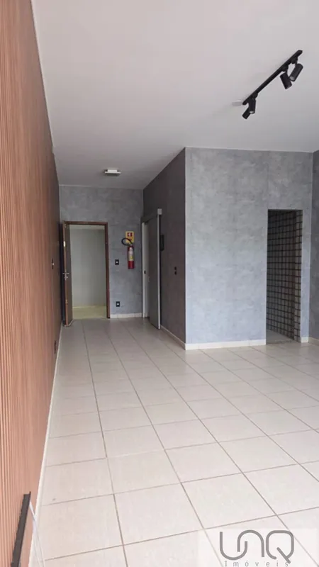 UNQ VENDESALA COMERCIAL NO SETOR COMERCIAL SUL!OPORTUNIDADE!44,72m2 de área útil...
