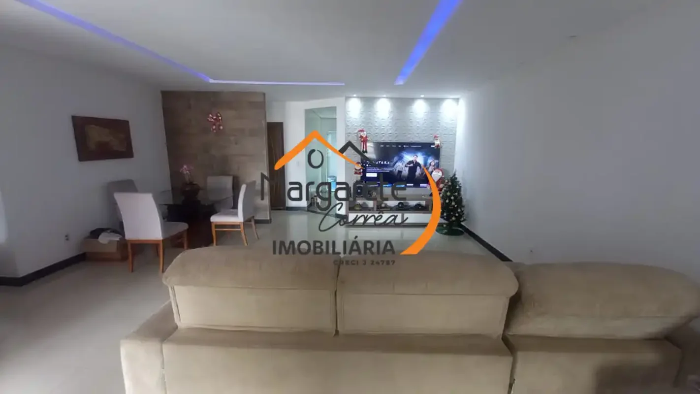 Imobiliária Margarete Corrêa vende casa no Condomínio Solar de Athenas, casa tér...