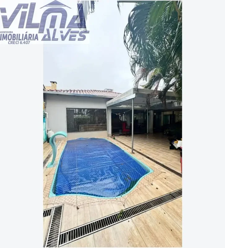 Vilma Alves Assessoria Imobiliária vende:Oportunidade de casa com lazer completo...