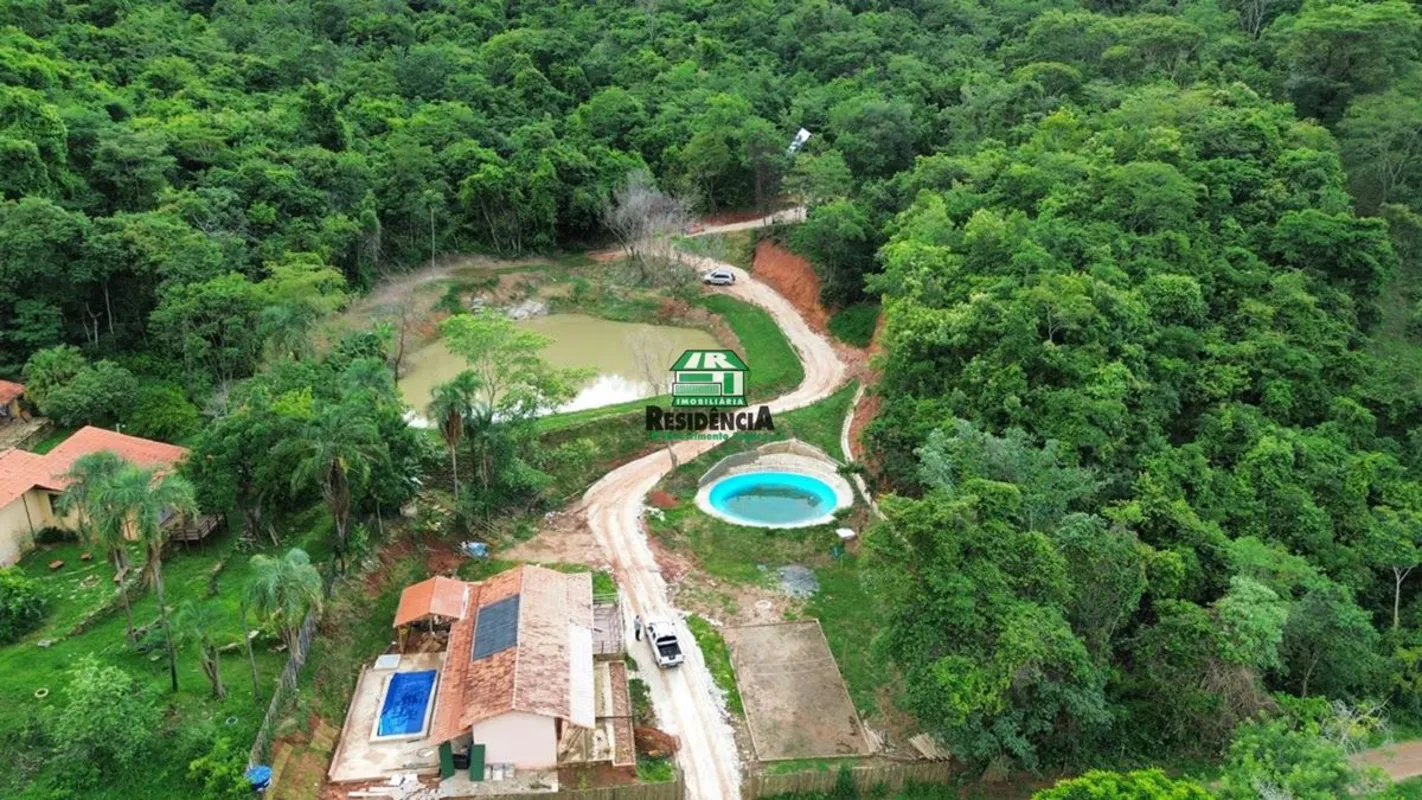 Chácara Pirenópolis- 24.000 m² de área- Apenas 5 km do centro e 2 km do Piri Lou...