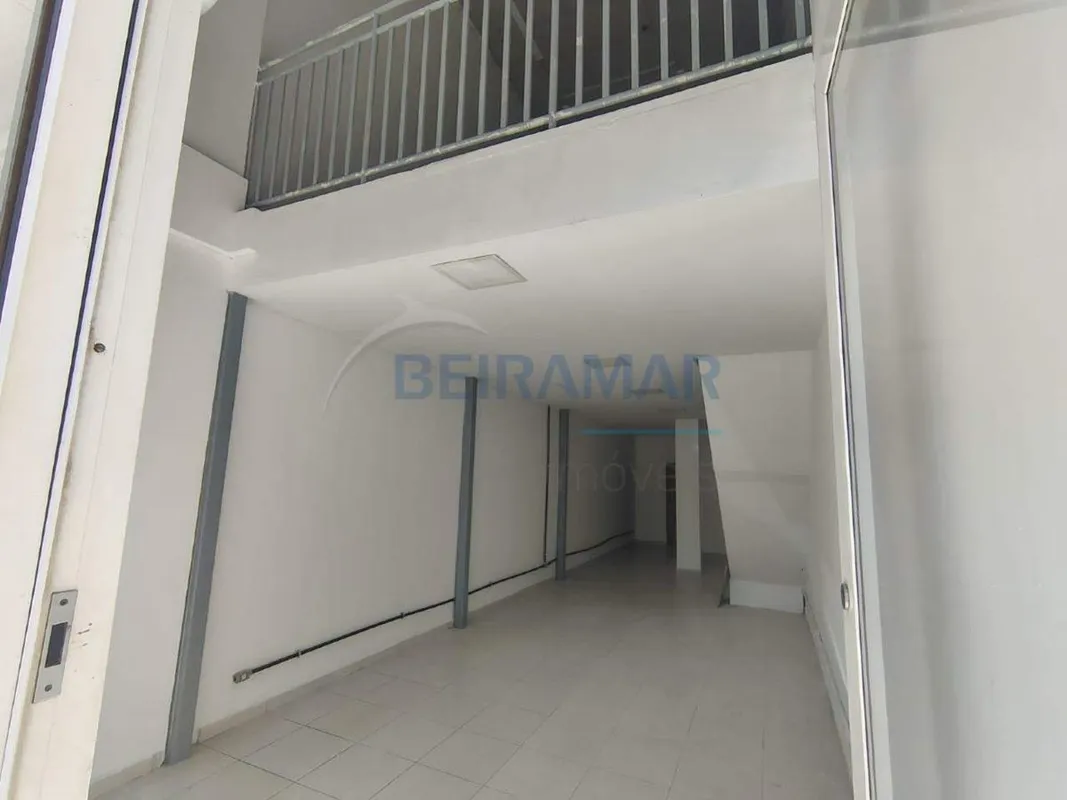 Oportunidade para o seu negócio em Águas Claras!Loja comercial com 70m², térreo ...