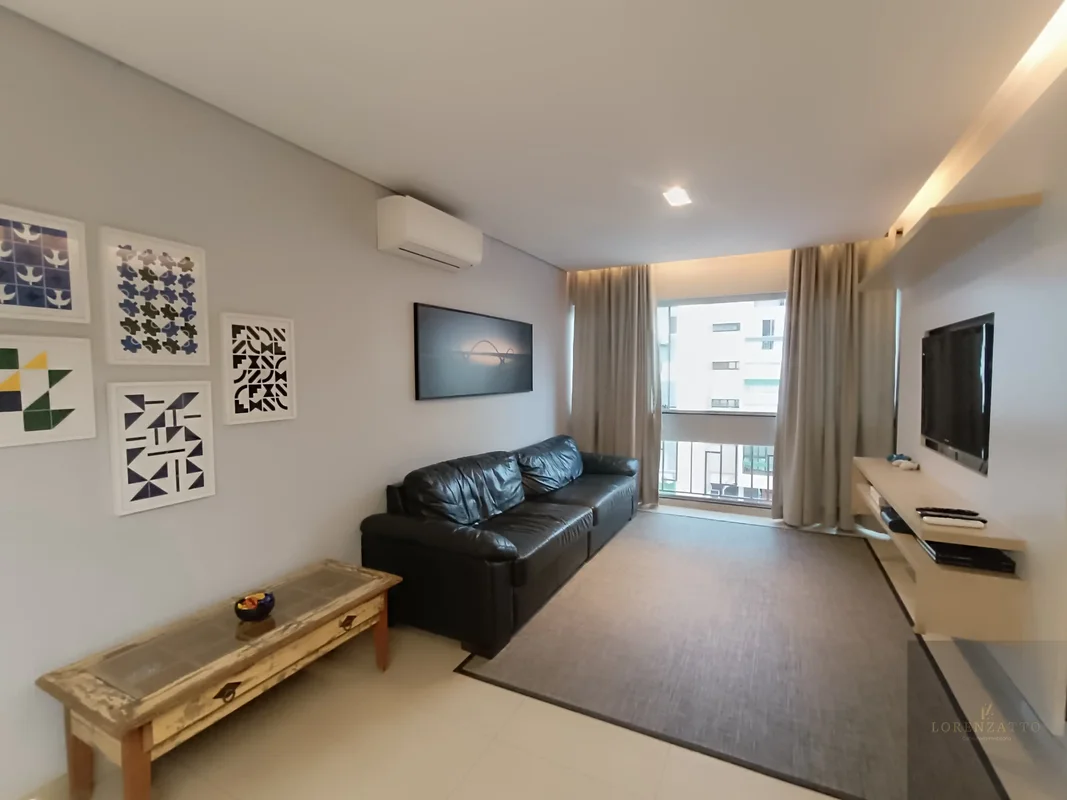 Descubra um apartamento charmoso no coração do OCTOGONAL, em Brasília, na AOS 07...