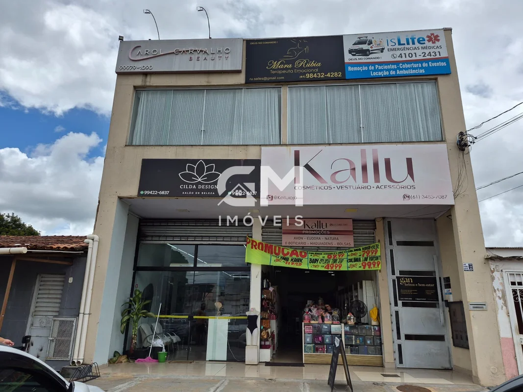 Excelente prédio comercial na Avenida Principal do Sobradinho IIPrédio com 324m²...