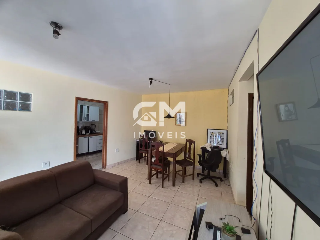 A GM Imóveis vende excelente apartamento no Condomínio Jardim Europa I, Sobradin...