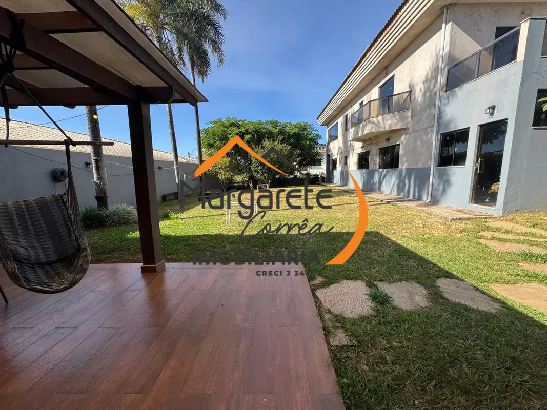 Imobiliária Margarete Corrêa vende casa no Condomínio Solar de Athenas.Margarete...