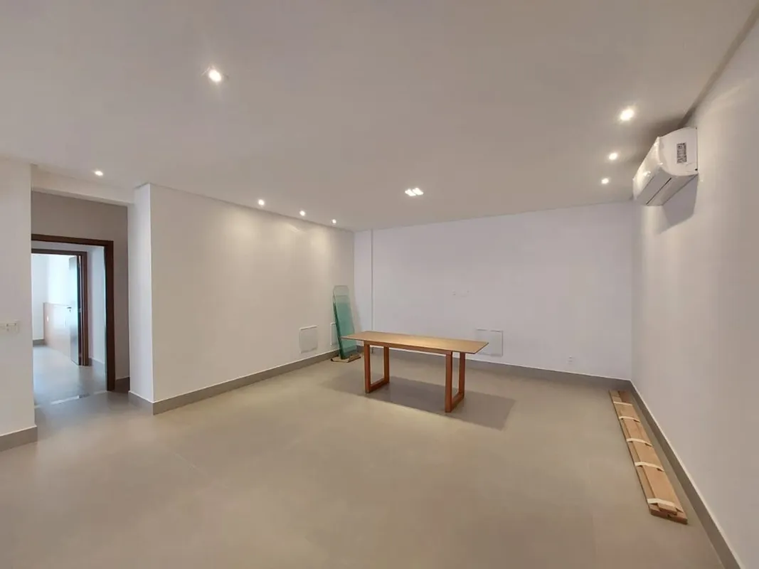 Apartamento no Setor Marista3 suítes + Lavabo 2 vagas + Esc 139 m² & Lazer Compl...