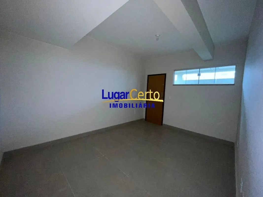 APARTAMENTO 02 QUARTOS NA AV. INDEPENDÊNCIAÓTIMA LOCALIZAÇÃO;PREDIO COM ELEVADOR...