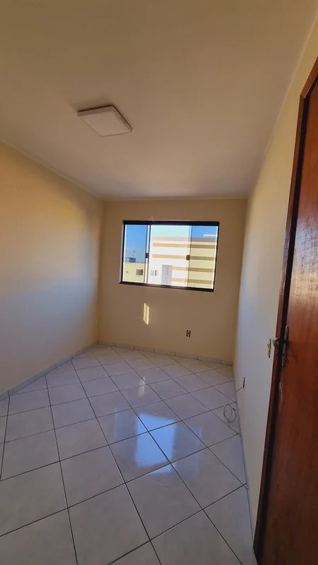 JDM IMOBILIÁRIA VENDE Apartamento de 1 quarto localizado na EPTG QE 1 Bloco A 7,...