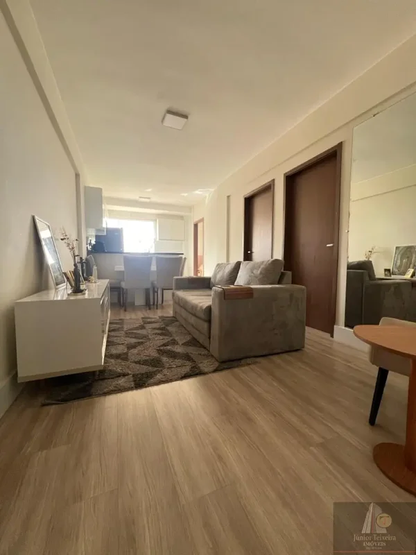 RUA 4, ANDAR ALTO, ARMÁRIOS, RES. MONTE CARLO, VISTA EXTERNA, GARAGEM. Apartamen...