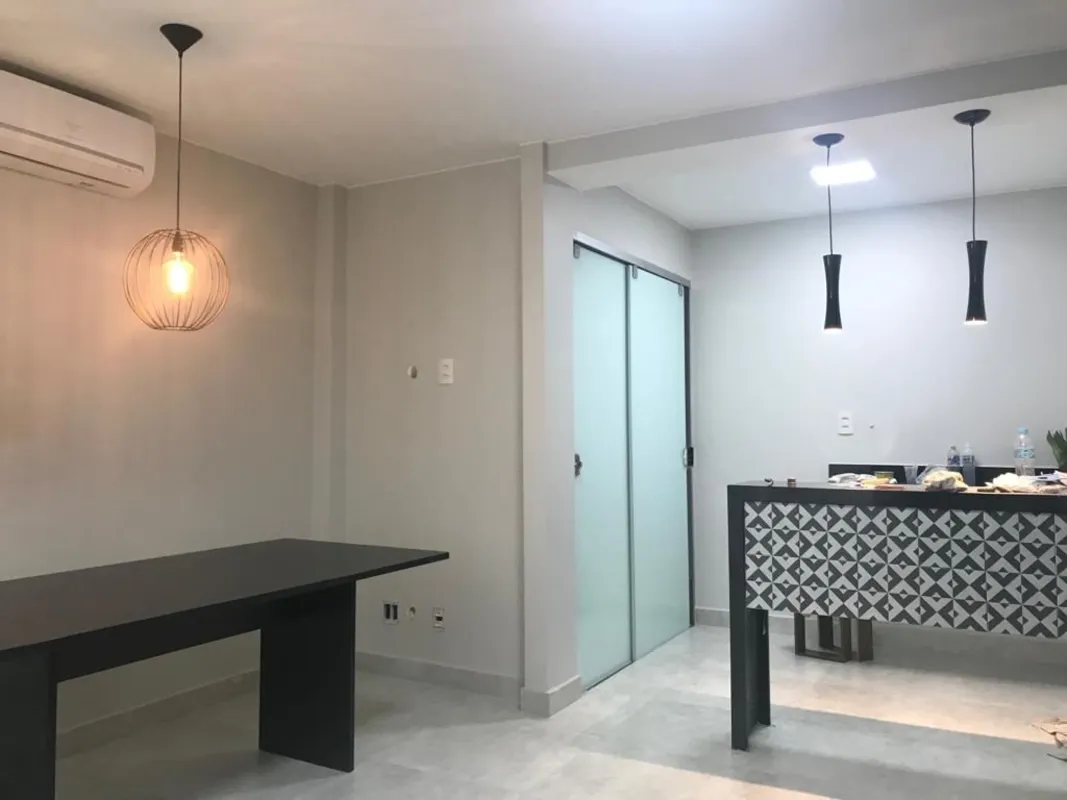 Ótima Loja com Subsolo na CA 07 do Lago Norte, próxima do Shopping Iguatemi, com...