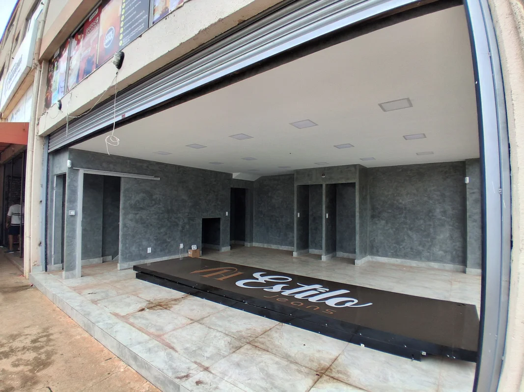 JELSON LOBO CORRETOR (61) 9.9906-1416 WhatsApp QI 13 - Feira dos Goianos Setror ...