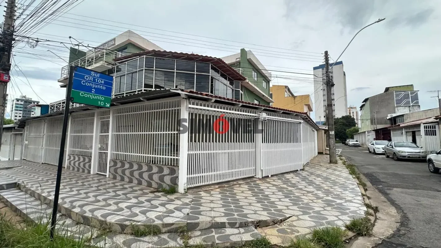Loja de 56m² para alugar na QR 104 Samambaia Sul - R$: 2.200,00 por mês- Quatro ...