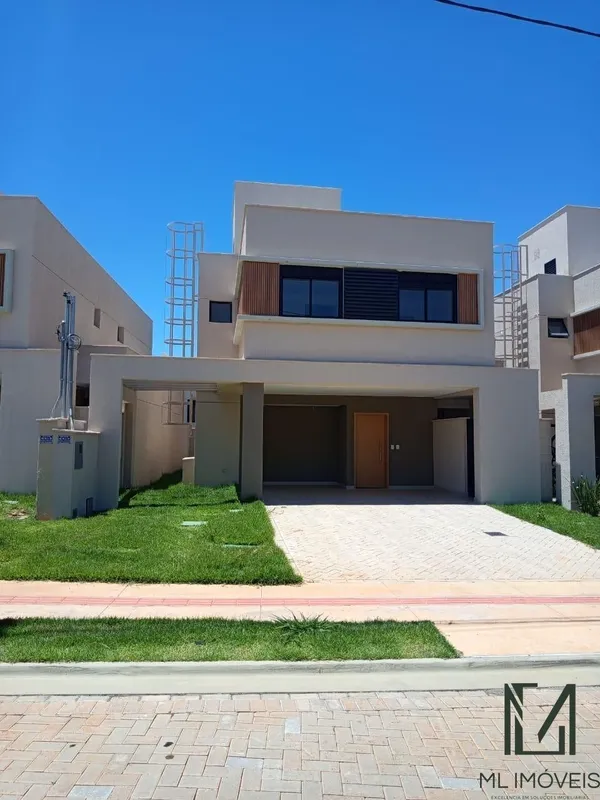 Sobrado no Jardins Marselha | Aparecida de Goiânia | 181m²Sobrado localizado no ...