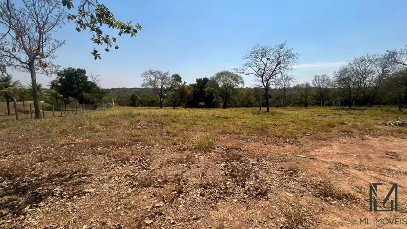 Lote Fazenda Cachoeira | Hidrolândia | 2.274,79m²Lote localizado no loteamento Á...
