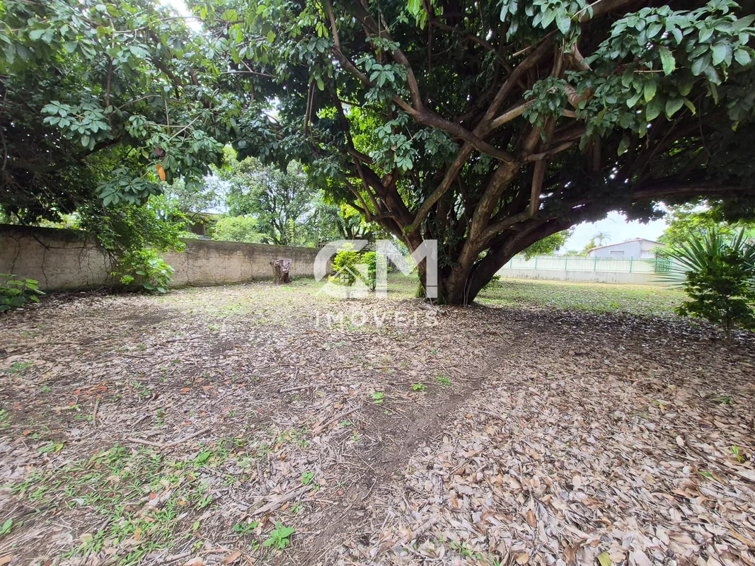 A GM Imóveis vende lote regularizado no Condomínio Jardim Vitória, Sobradinho DF...