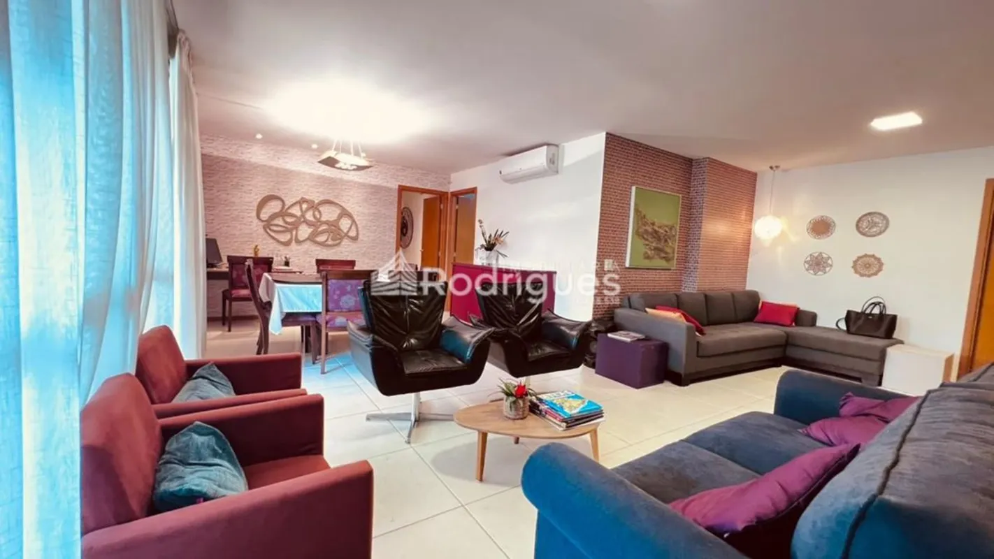 Rodrigues Imobiliária VENDE apartamento 4 quartos no Residencial Península!- 180...
