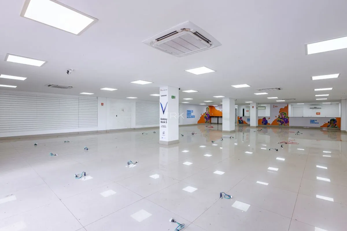 Sala comercial para locação na SEPN 511, Asa Norte - Brasília.4 experiências inc...