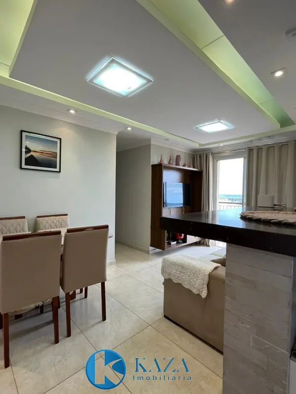 Apartamento completamente reformado no Condomínio Parque das Arvores. Imóvel com...