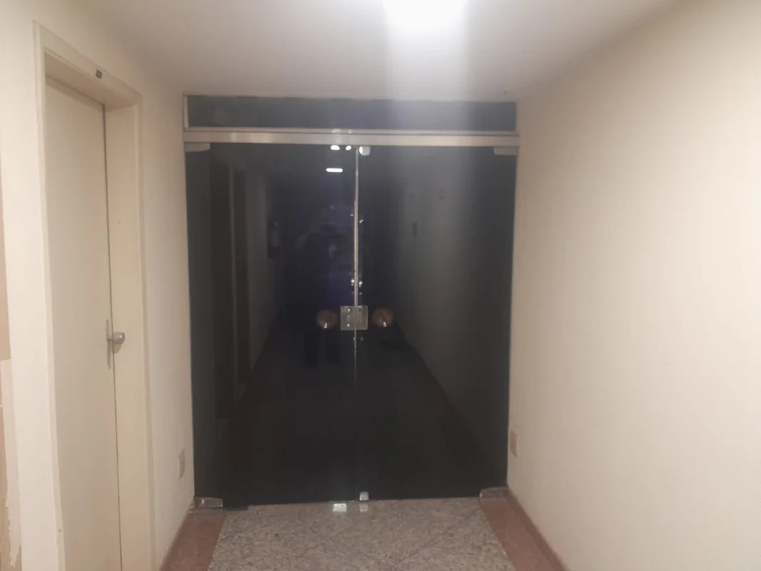 Oportunidade única na ASA SUL, Brasília: conjunto de 7 salas comerciais, com ban...