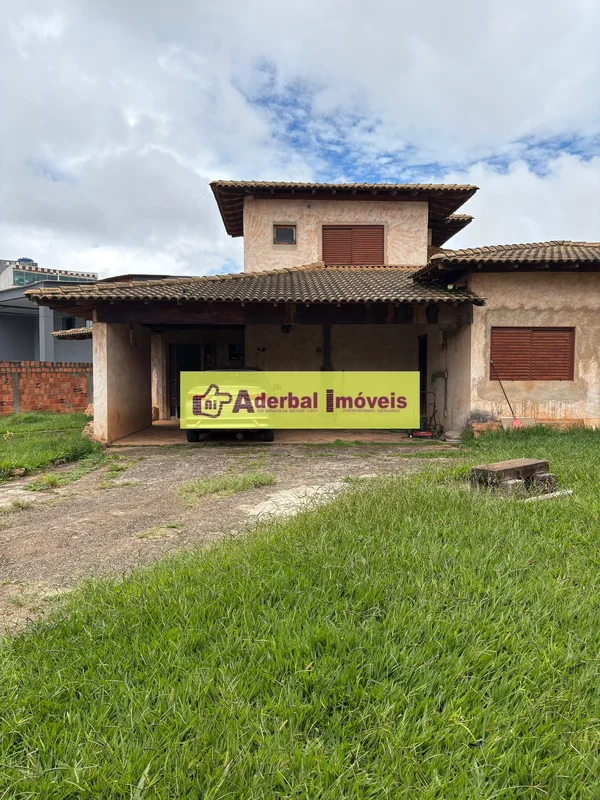 IMÓVEL AMPLO COM ESTRUTURA PRONTA PARA FINALIZAÇÃO - EXCELENTE OPORTUNIDADE DE C...