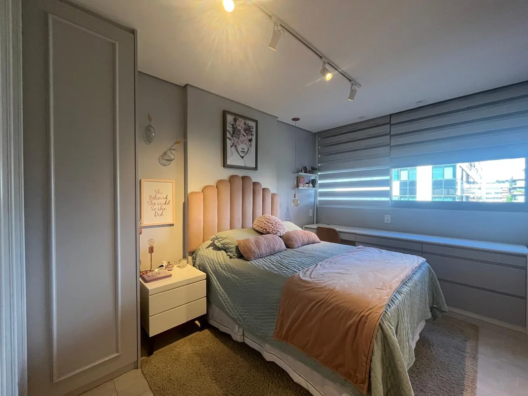 Apartamento de alto padrão, totalmente mobiliado, ideal para quem busca conforto...
