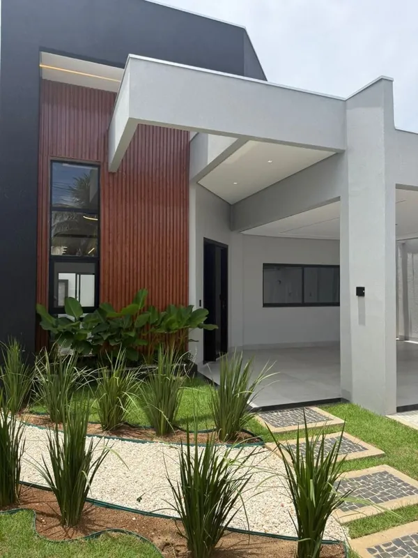 Casa de alto padrão à venda na 1003 Sul Palmas/TOLocalizada em uma das regiões m...