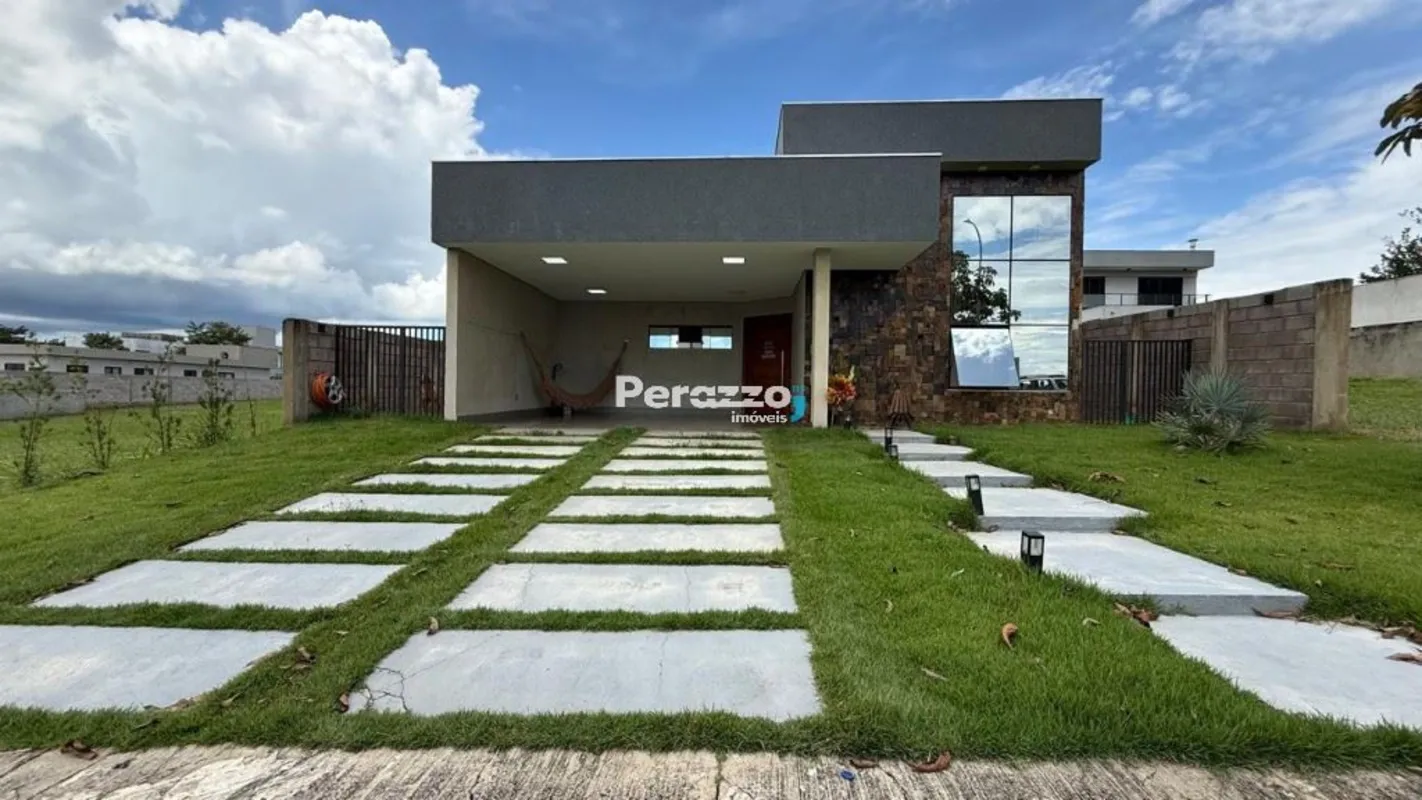 Requinte e Qualidade de Vida em Uma Casa Projetada para o Bem-Estar da Família n...