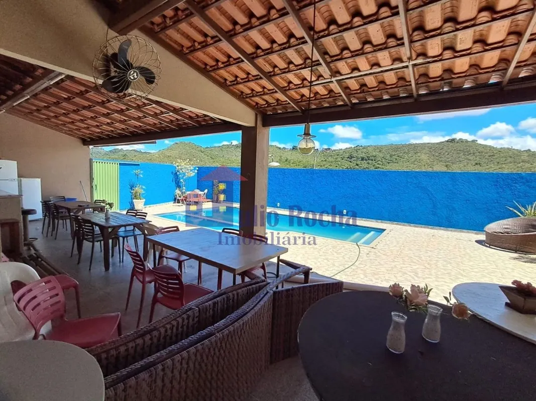 JULIO ROCHA IMOBILIÁRIA VENDE!MARAVILHOSO PROJETO E PLANTAS DE CASA COM 3 SUÍTES...