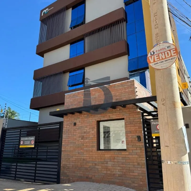 Apartamento vem completamente mobiliado. Em um edifício moderno e repleto de opç...