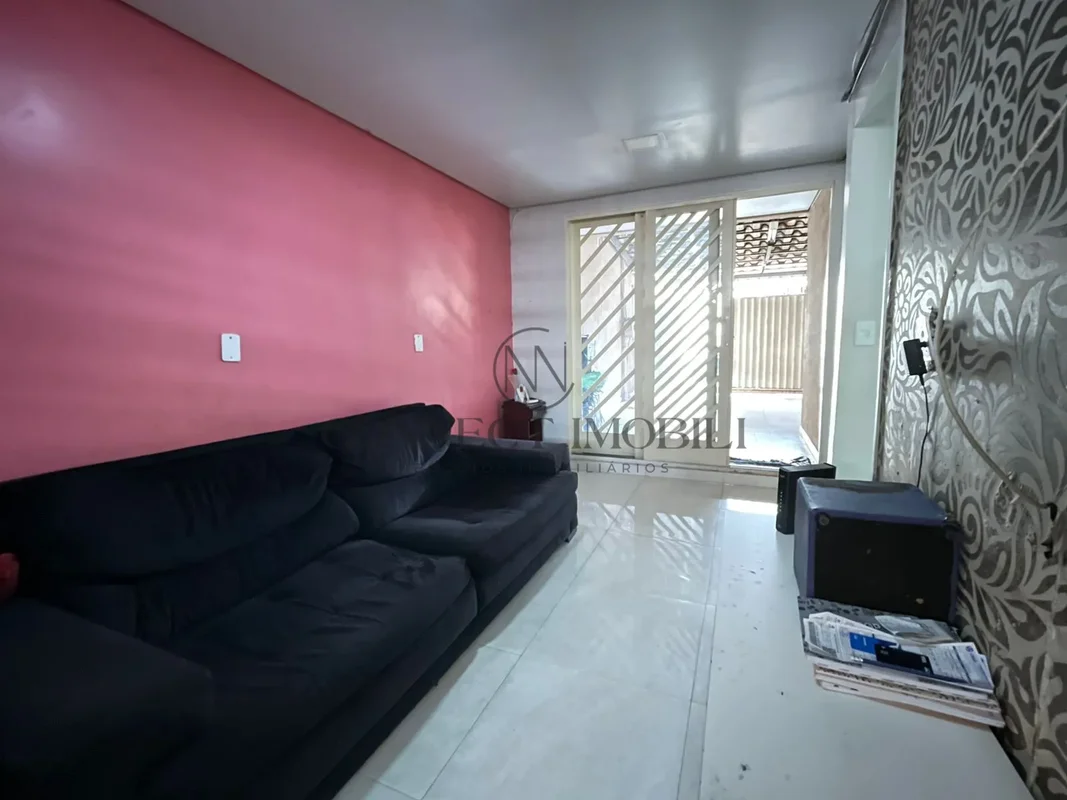 CASA À VENDA | QR 404| 3 QUARTOSSamambaia, Brasília - DFMore em uma casa bem loc...