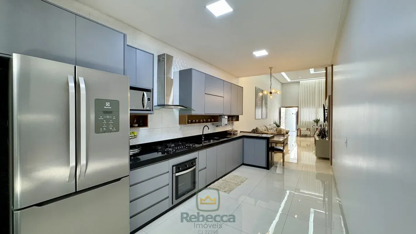 Casa moderna e completa no Jardim Atlântico Esta belíssima residência une sofist...