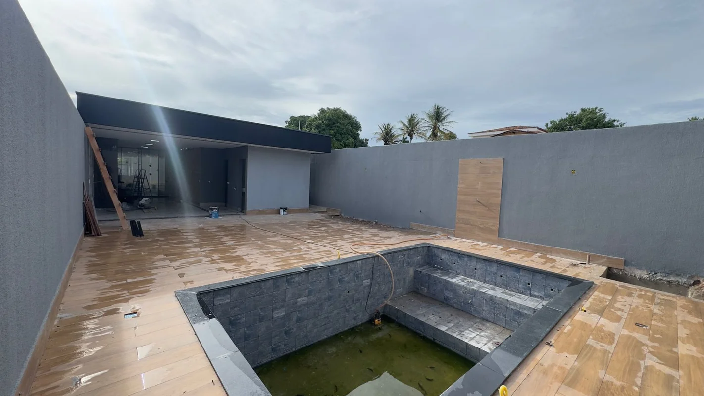 Casa Nova – Rua 4 | Vicente PiresSe você procura uma casa moderna, espaçosa e pr...
